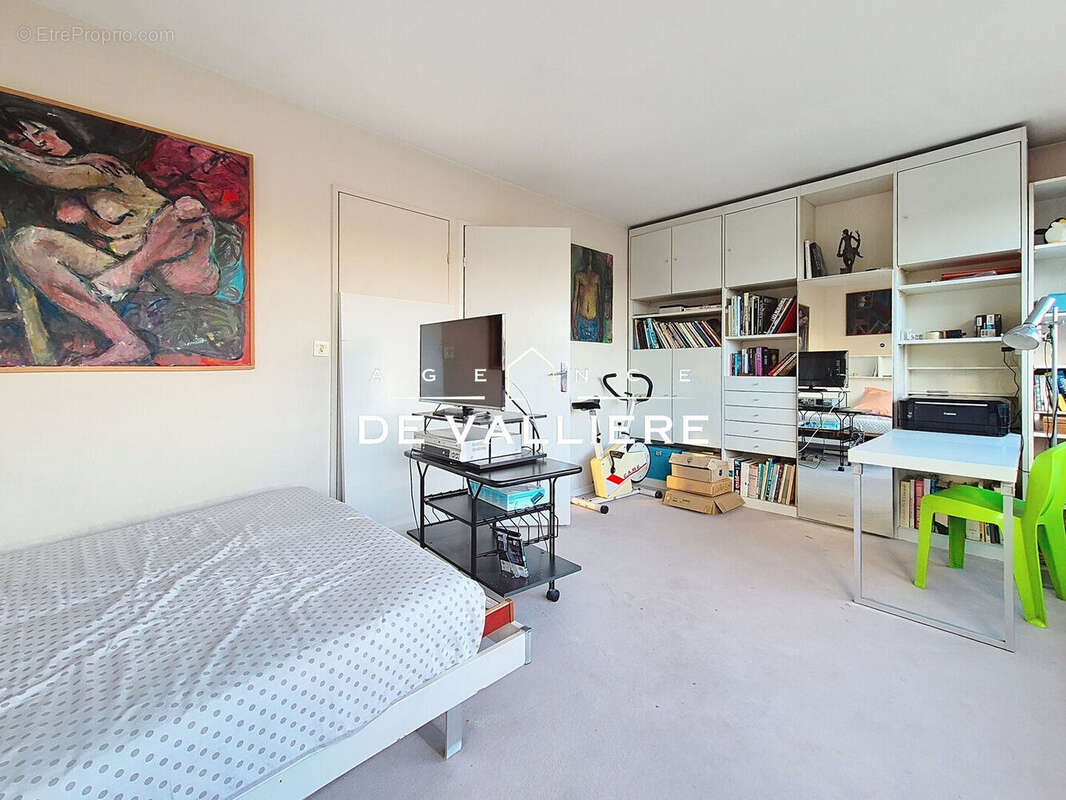 Appartement à NANTERRE