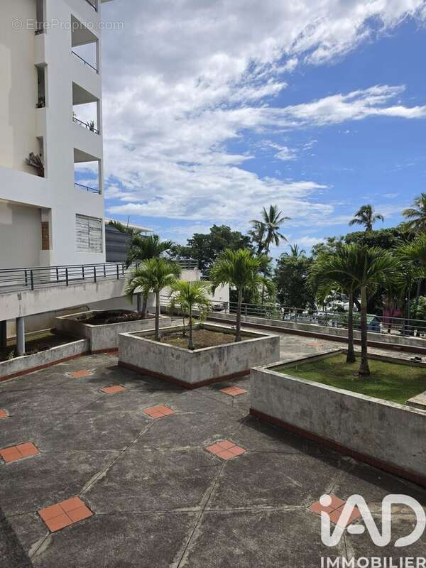 Photo 2 - Appartement à SAINT-DENIS