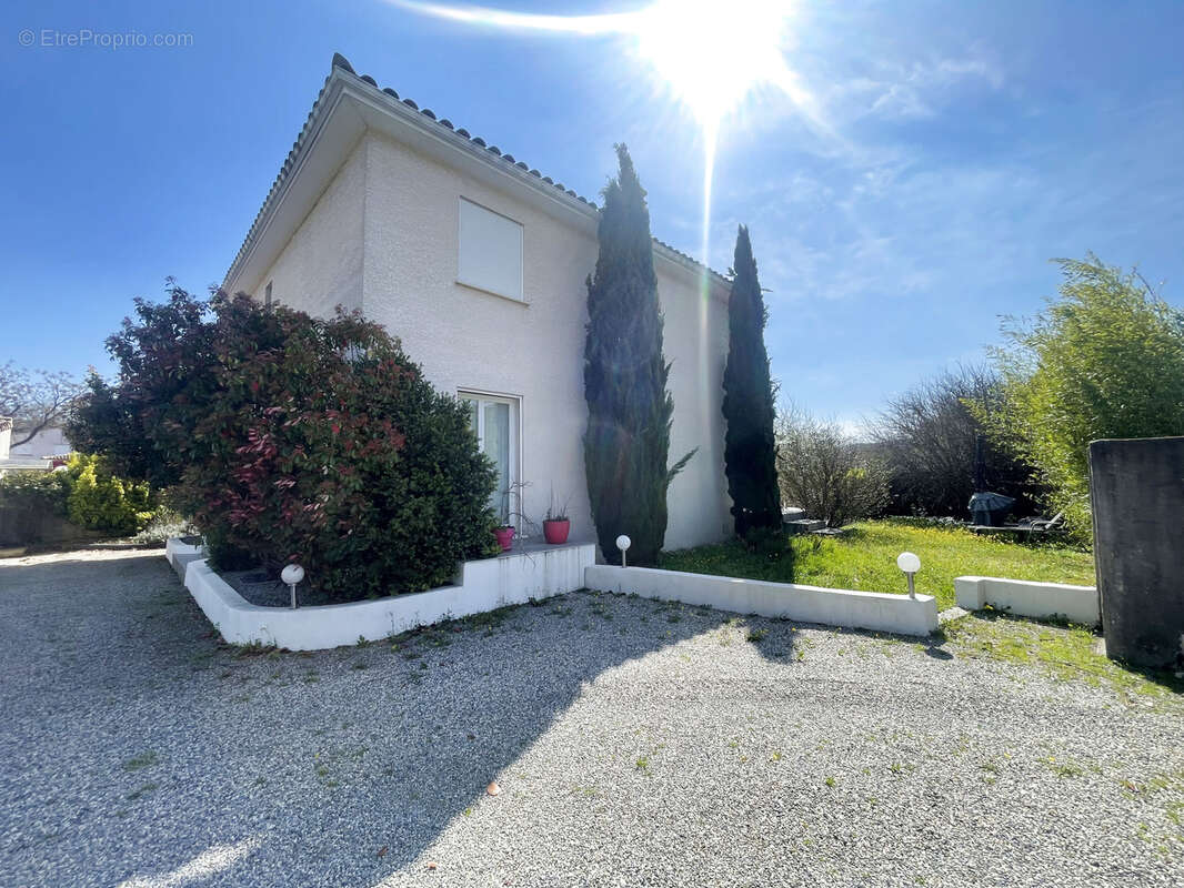 Maison à SAINT-BAUZILLE-DE-PUTOIS