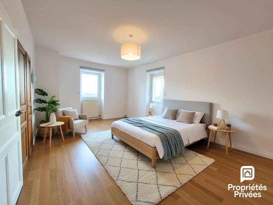 Maison à BELLEGARDE-SUR-VALSERINE