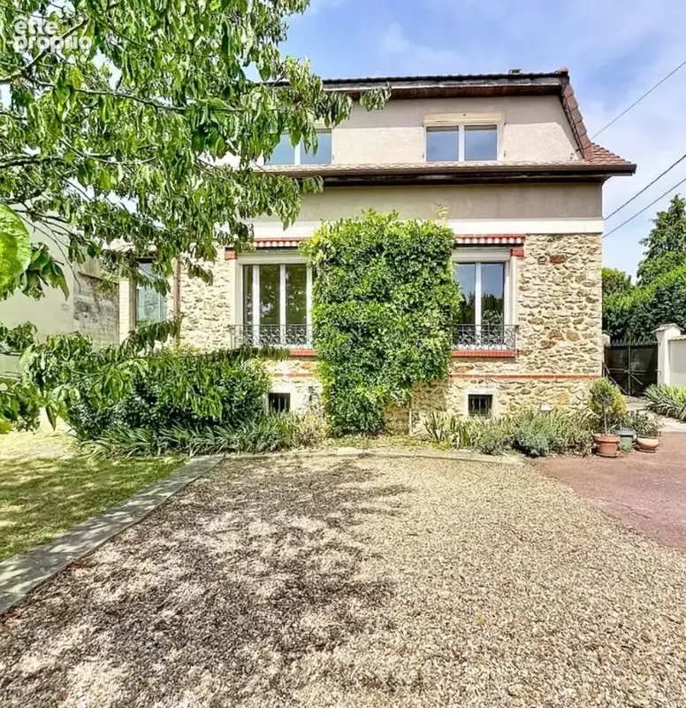 Maison à YERRES