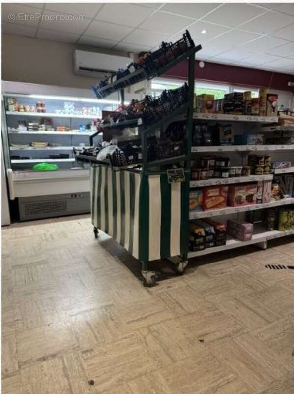 Commerce à CARHAIX-PLOUGUER