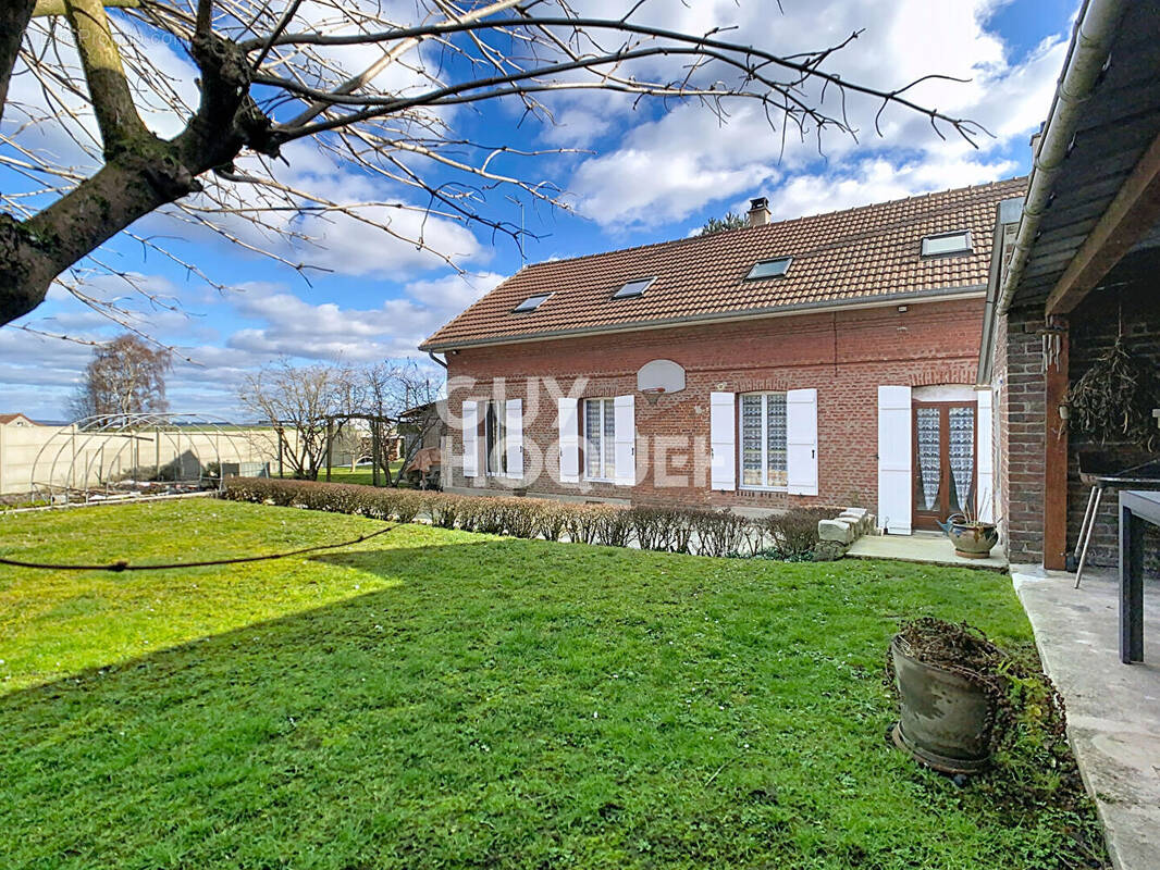 Maison à CREPY-EN-VALOIS