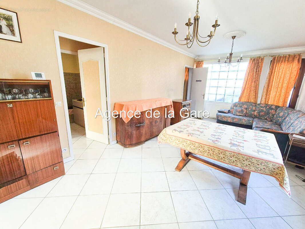 Maison à CARRIERES-SUR-SEINE