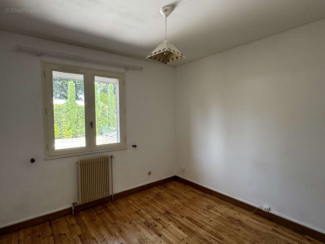 Maison T6 au grand calme avec piscine - photo 7