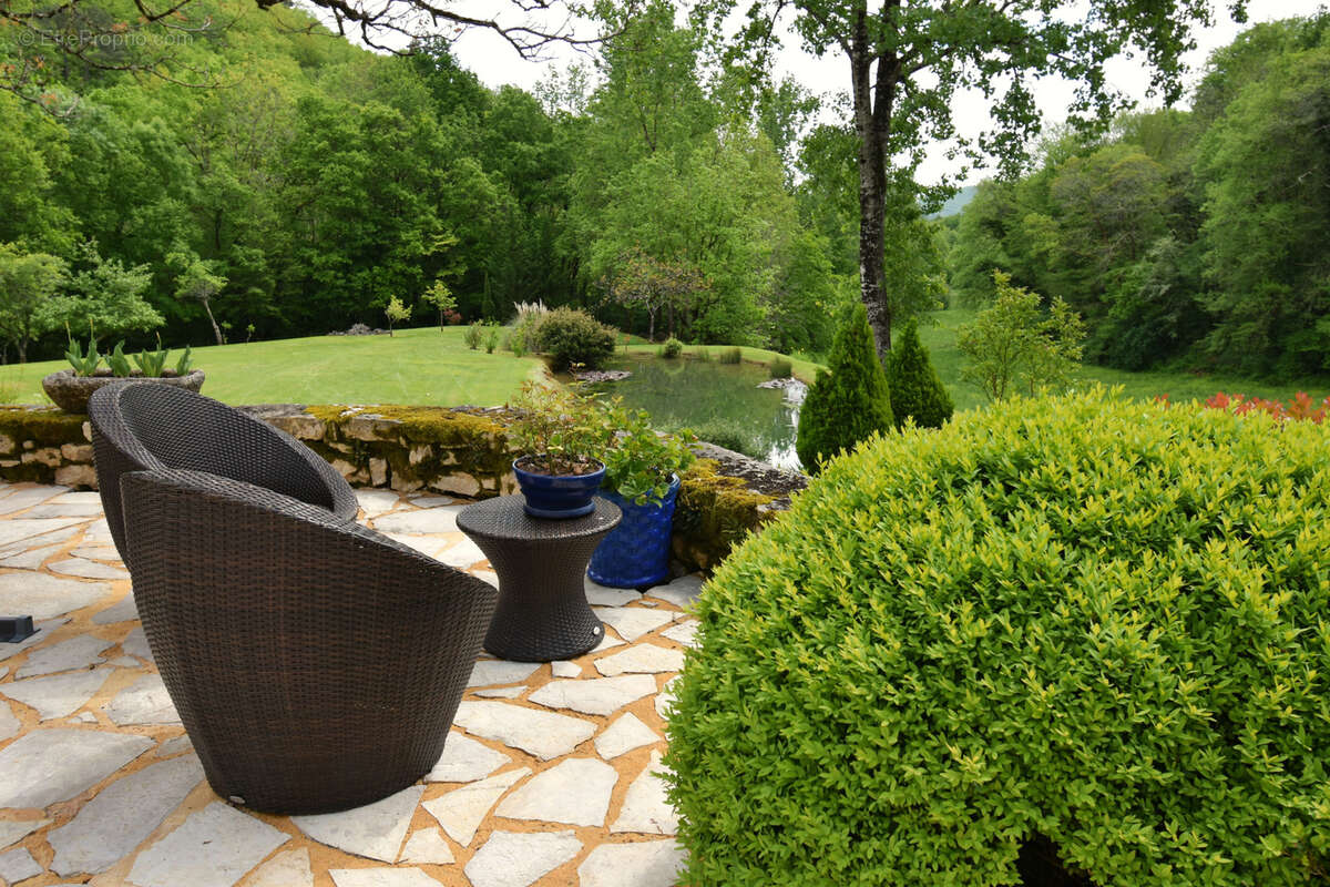 Maison à PUY-L'EVEQUE