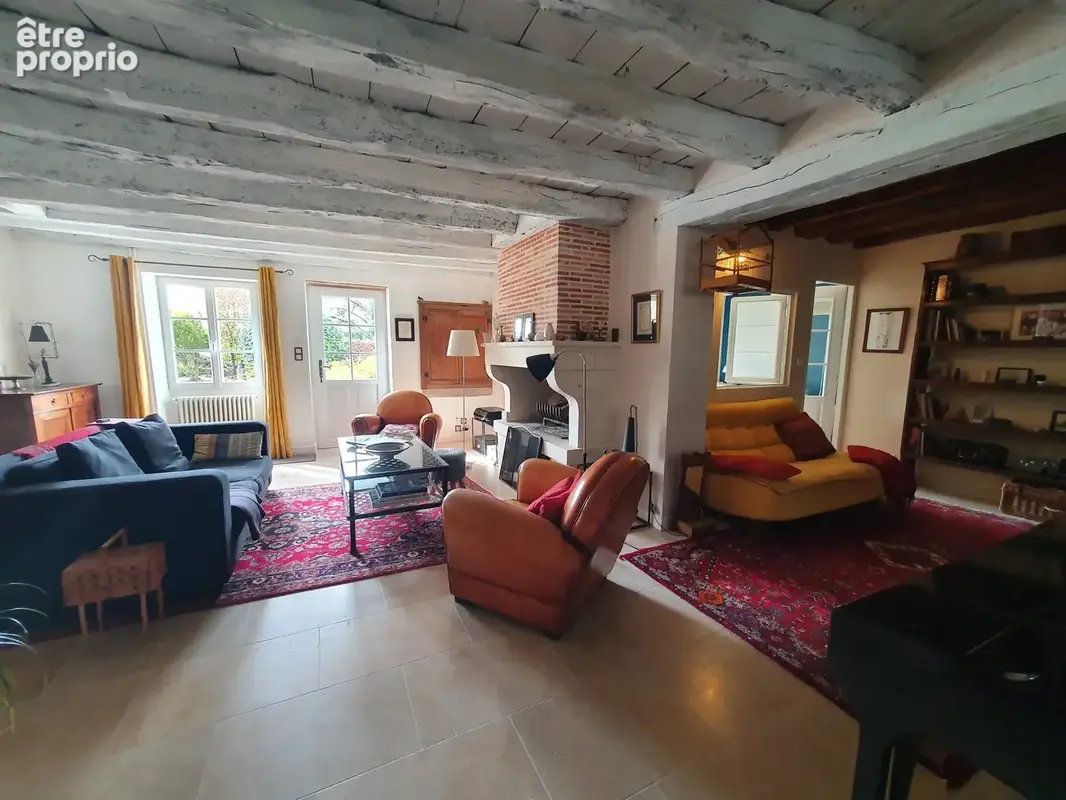 Maison 5 pièces 135 m² à vendre à Saint-Doulchard (18230) - photo 8