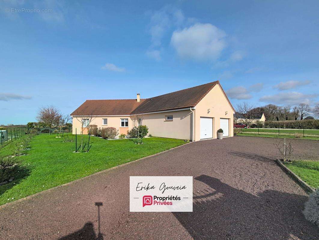 Rare sur le secteur 5 minutes Etretat - Plain-pied 5 pièces 100 m² , 4 chambres - photo 2