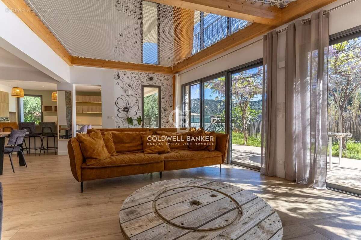 Maison à L'ILE-ROUSSE