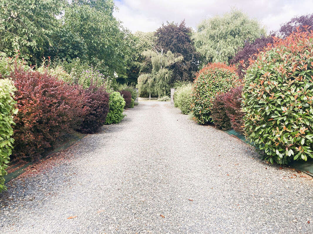Maison à AMAYE-SUR-ORNE
