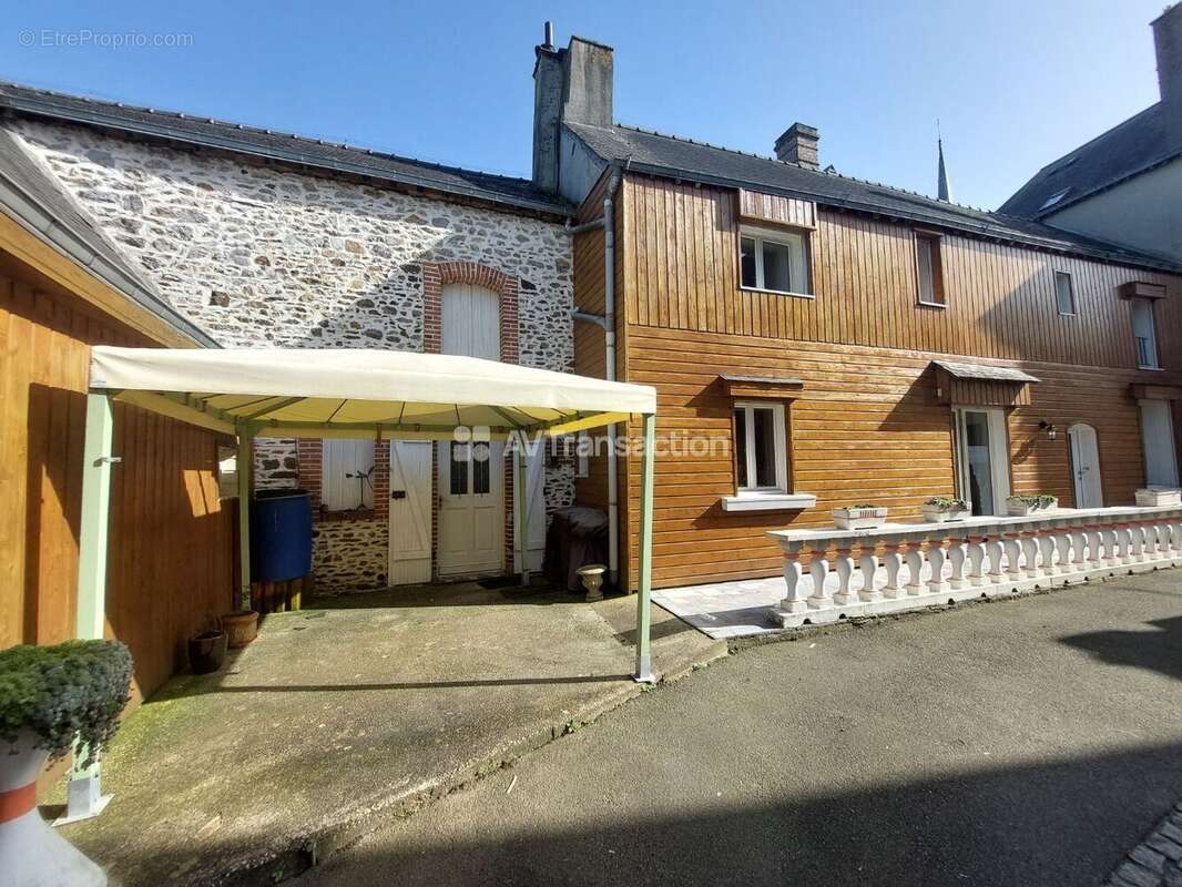 Maison à ARGENTRE