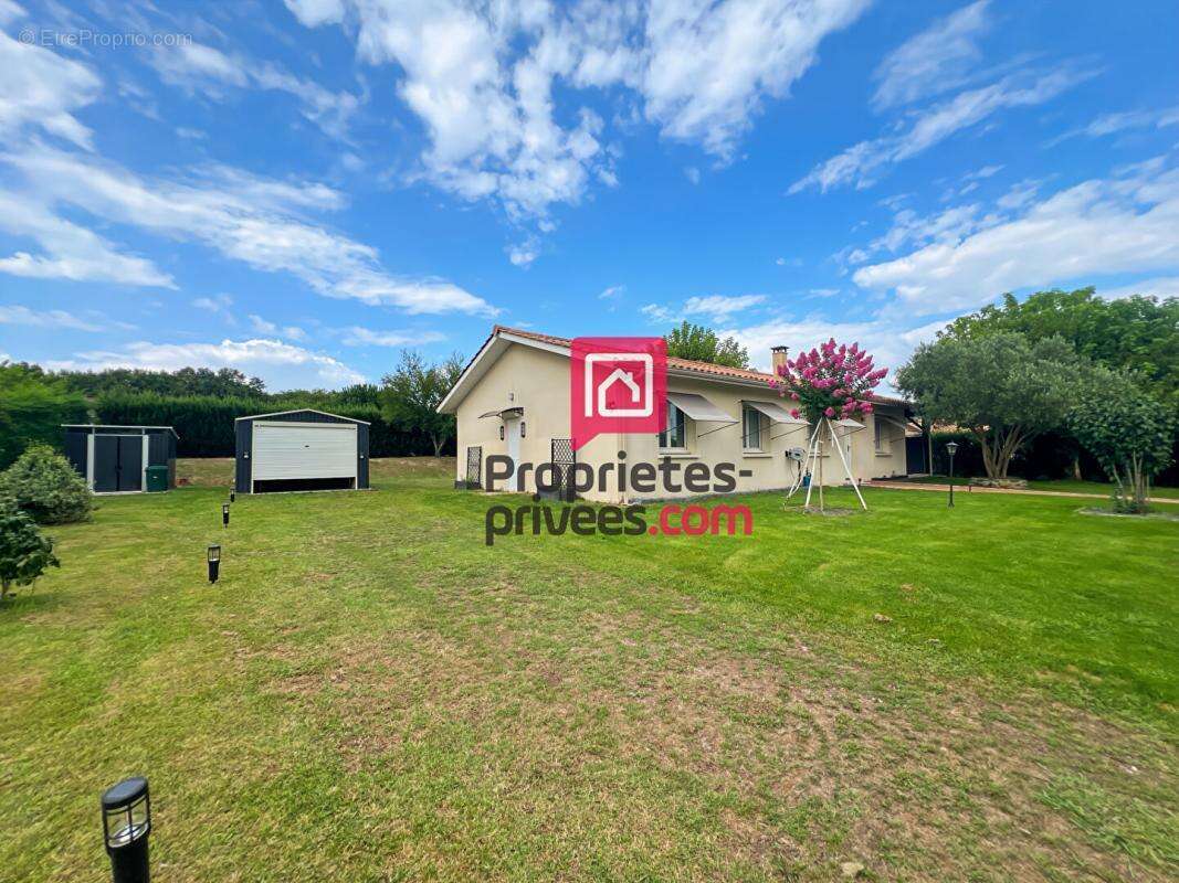 Maison à BERNOS-BEAULAC