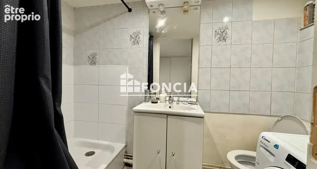 L'APPART - RDC - Centre ville - photo 5