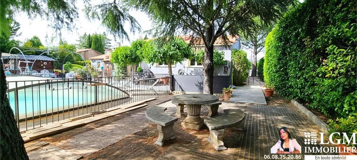 Maison à VILLELAURE