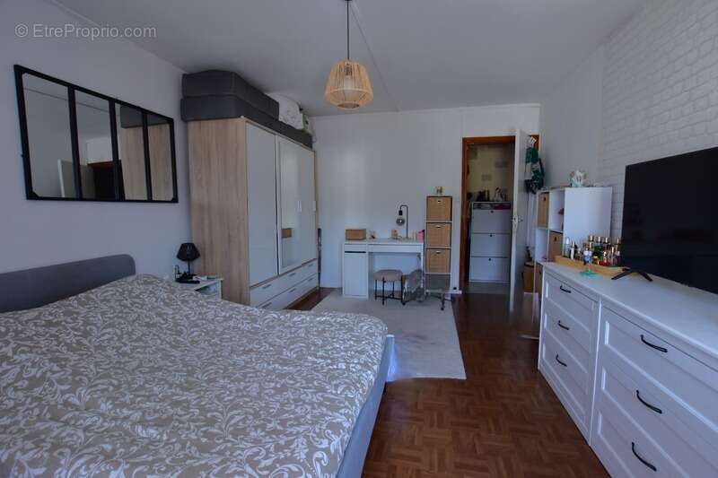 Firminy – Appartement familial lumineux de 121 m² – 7 pièces - photo 6