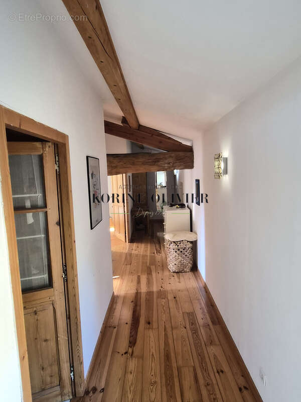 Maison en pierre de caractère   215 m2 Vue Ardèche - photo 9