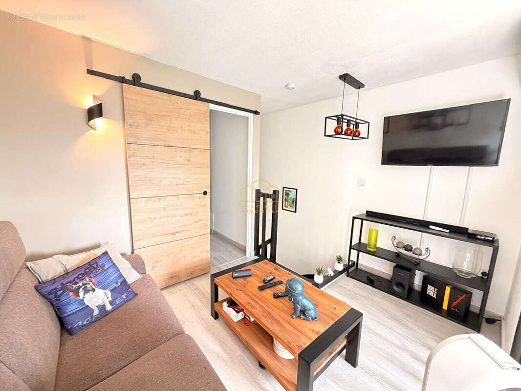 Appartement T4 avec terrasse à vendre au Teich dans résidence avec piscine - photo 11