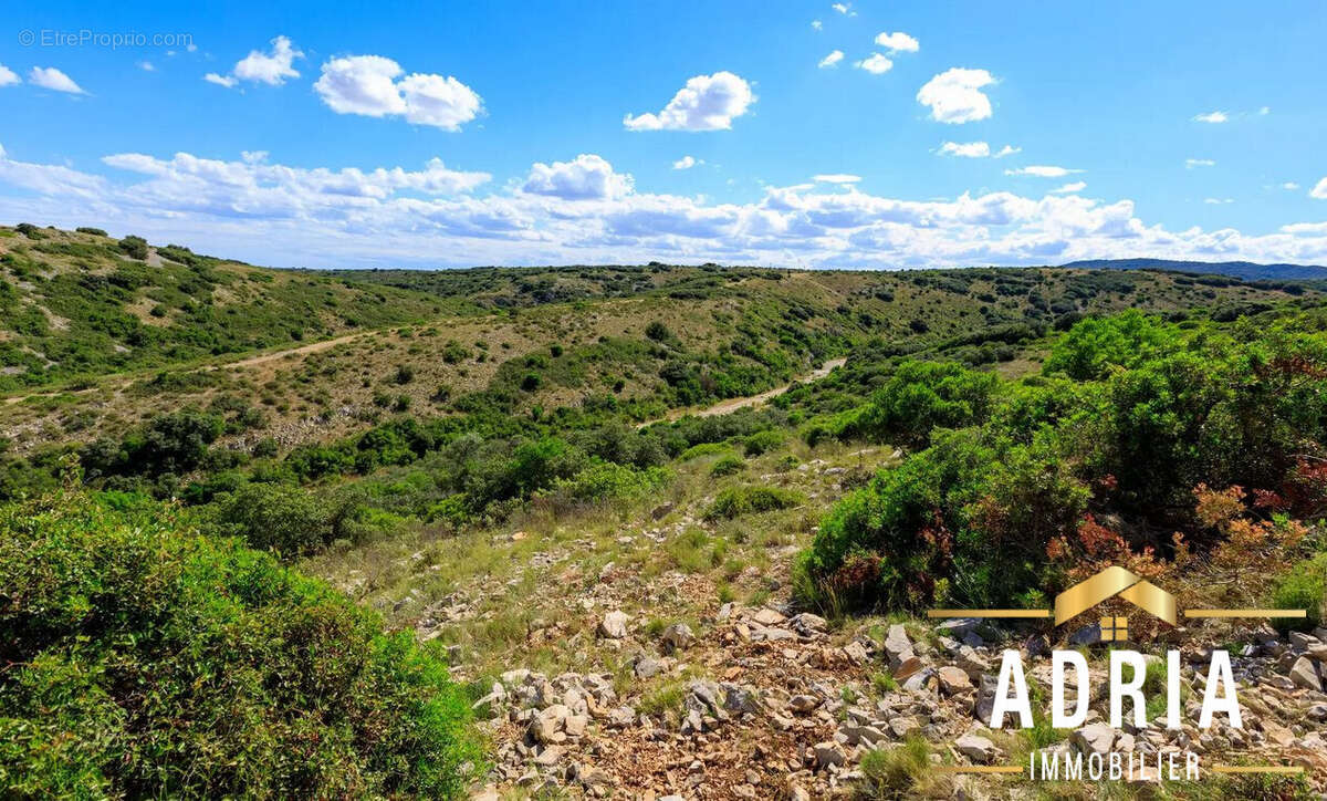 Appartement à COURNONTERRAL