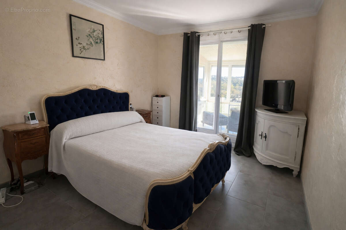 Maison à FLASSANS-SUR-ISSOLE