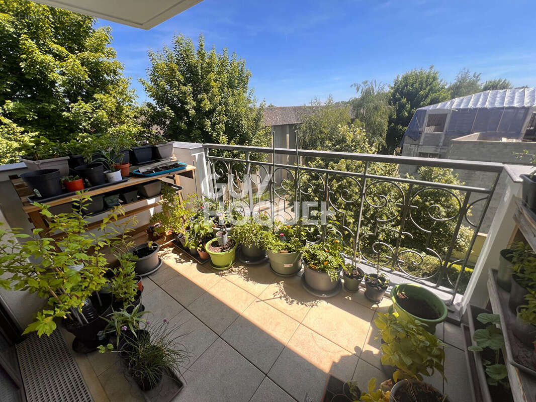 Appartement 64 m² à Clamart  - photo 8