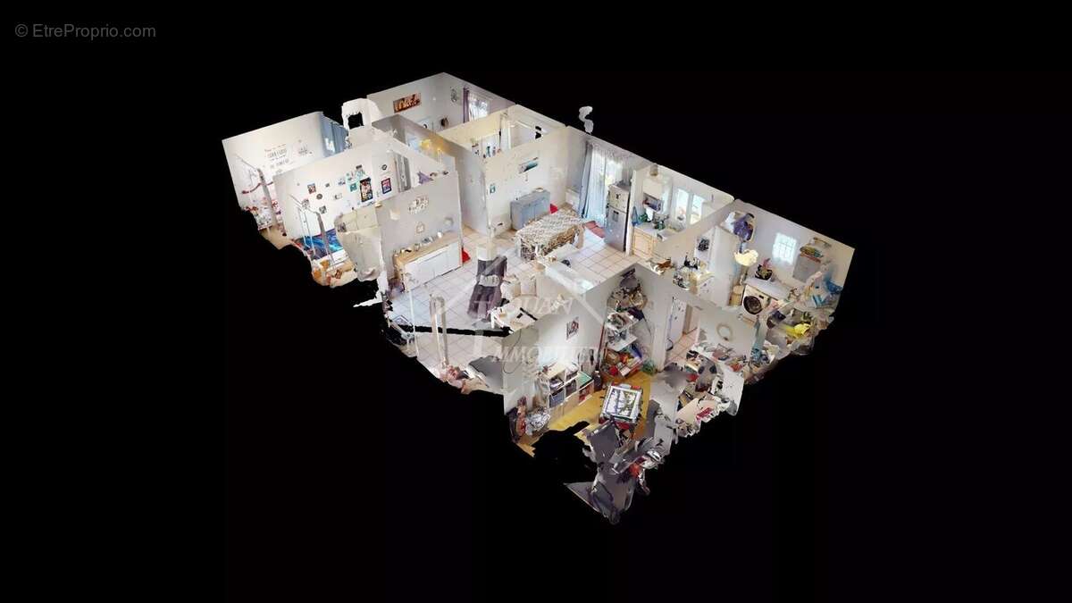 Maison à CHAREIL-CINTRAT