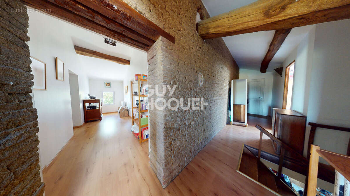 Maison T7  de 225m² - photo 7