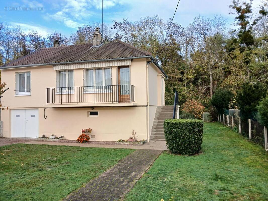 Photo 1 - Maison à EVREUX