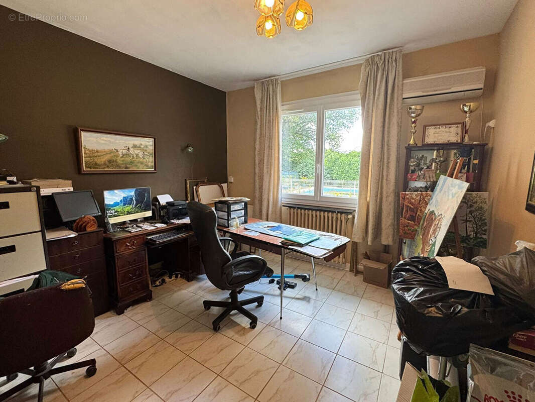 Maison à BUSSIERE-POITEVINE