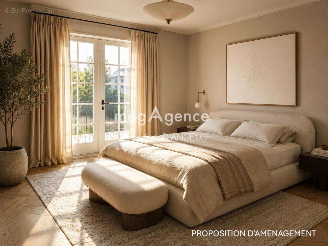 MAISON INDIVIDUELLE 234m², 8 pièces, Sanary-sur-Mer - photo 7