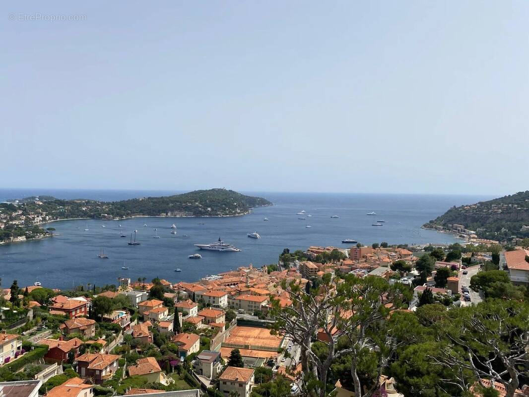 Appartement à VILLEFRANCHE-SUR-MER