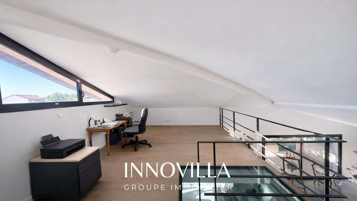 Maison à LAPEYROUSE-FOSSAT