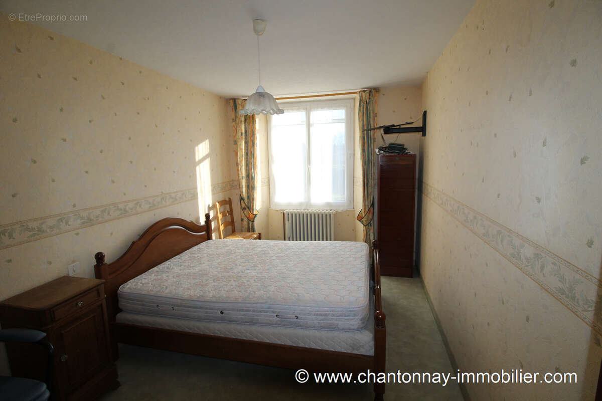 Maison à ROCHETREJOUX