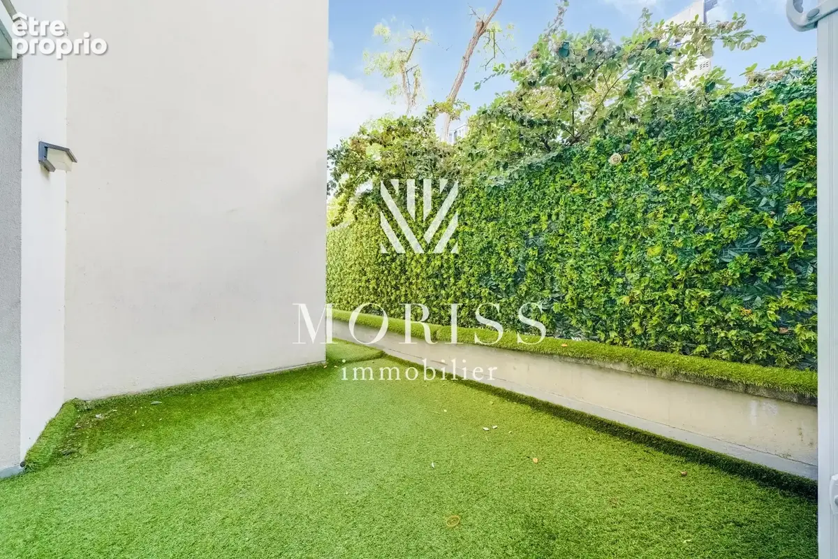 Saint-Mandé Appartement de 4 pièces + 35 m2 de jardin - photo 2