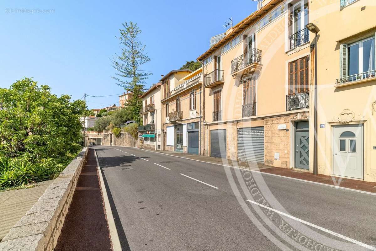 Roquebrune-Cap-Martin - Appartement rare au dernier étage avec vue sur la mer, à quelques minutes de Monaco - photo 22