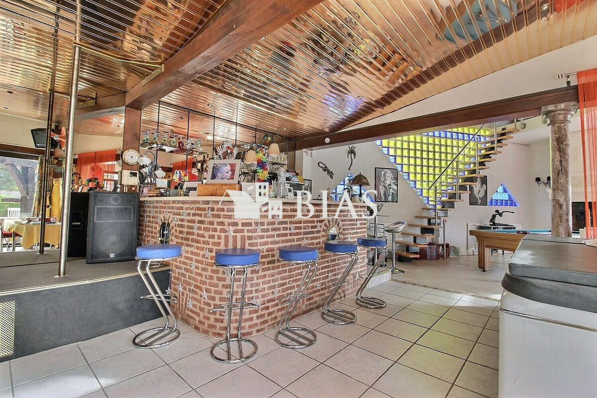 Maison à BOURG-ACHARD