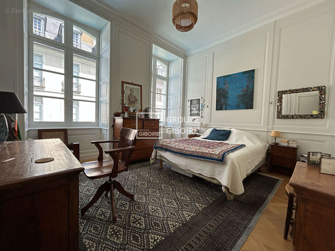 A vendre *exclusivite giboire*rennes centre historique avec ascenseur - appartement rennes 4 pièce(s) 80 m2 - photo 4