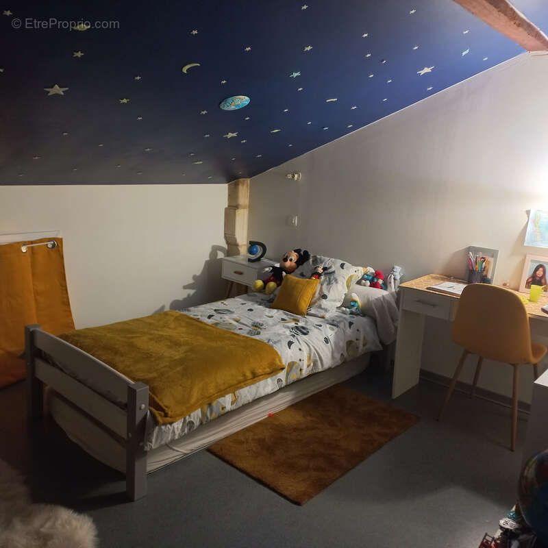 Maison à PAREMPUYRE