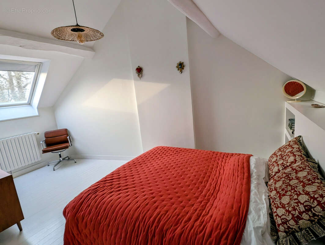 Maison à GARANCIERES