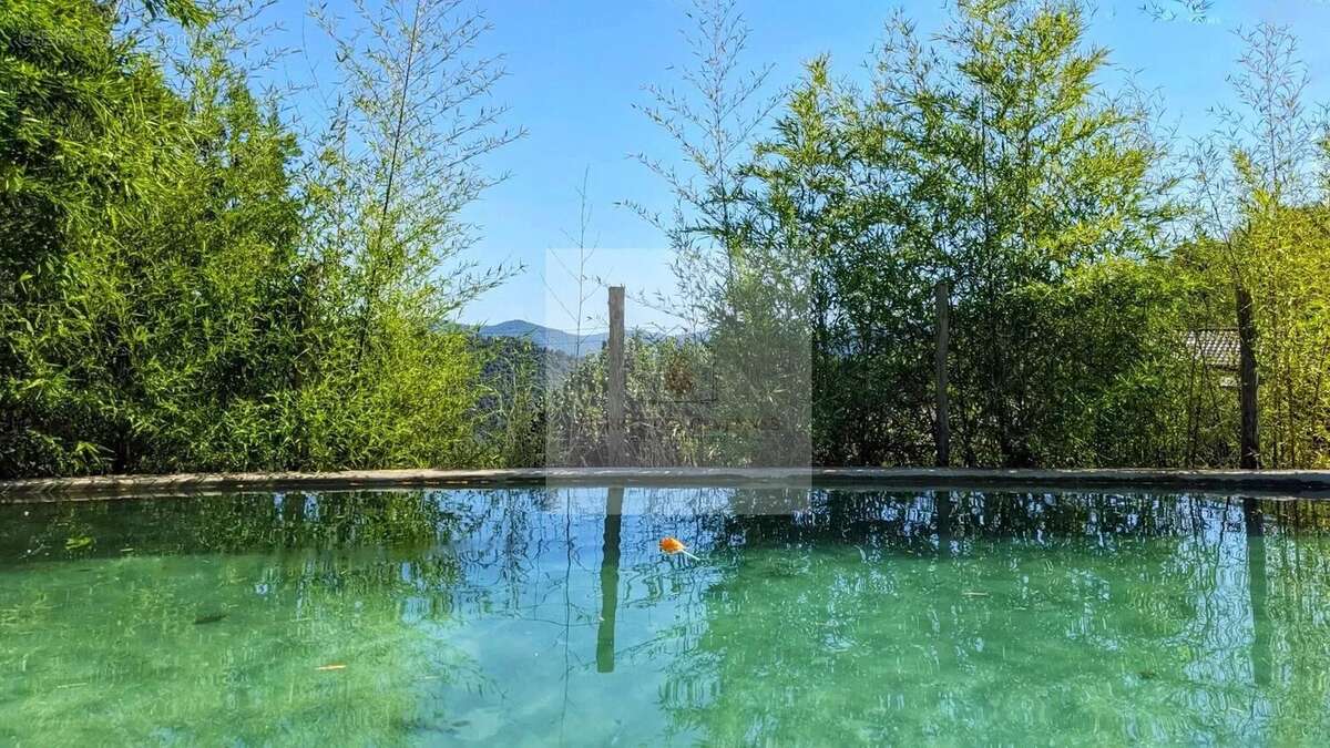 Maison à SAINT-ANDRE-DE-LANCIZE