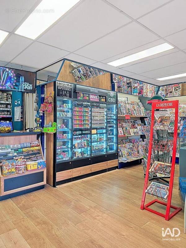 Photo 1 - Commerce à CAHORS