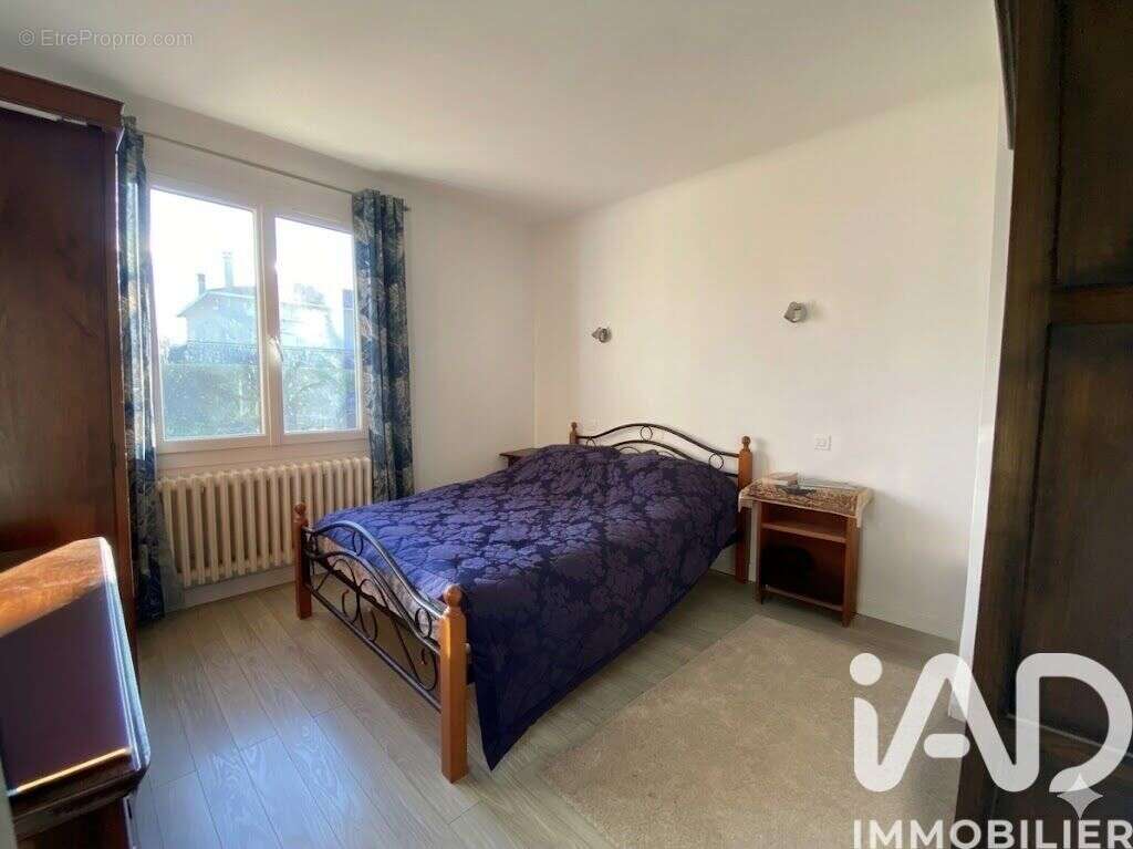 Maison 186 m² à Mercues  - photo 8