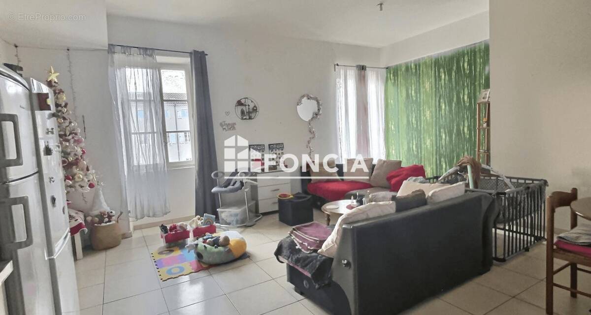 Appartement à MONTBOUCHER-SUR-JABRON