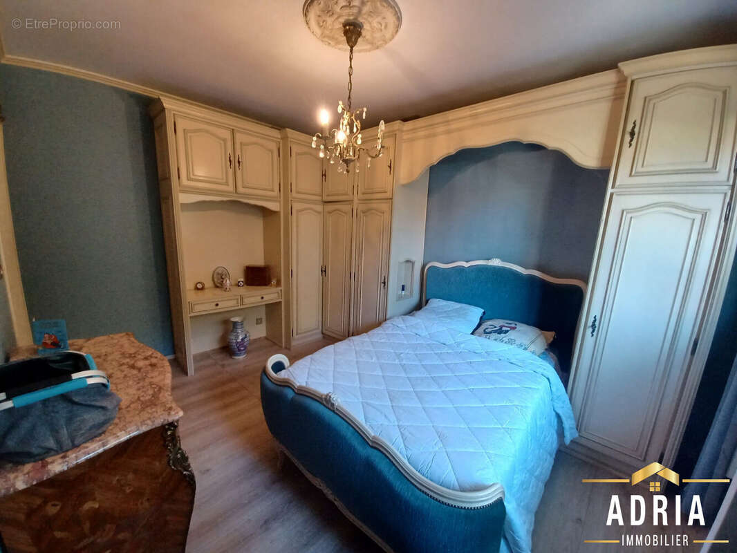 Chambre 1 - Maison à DORNOT