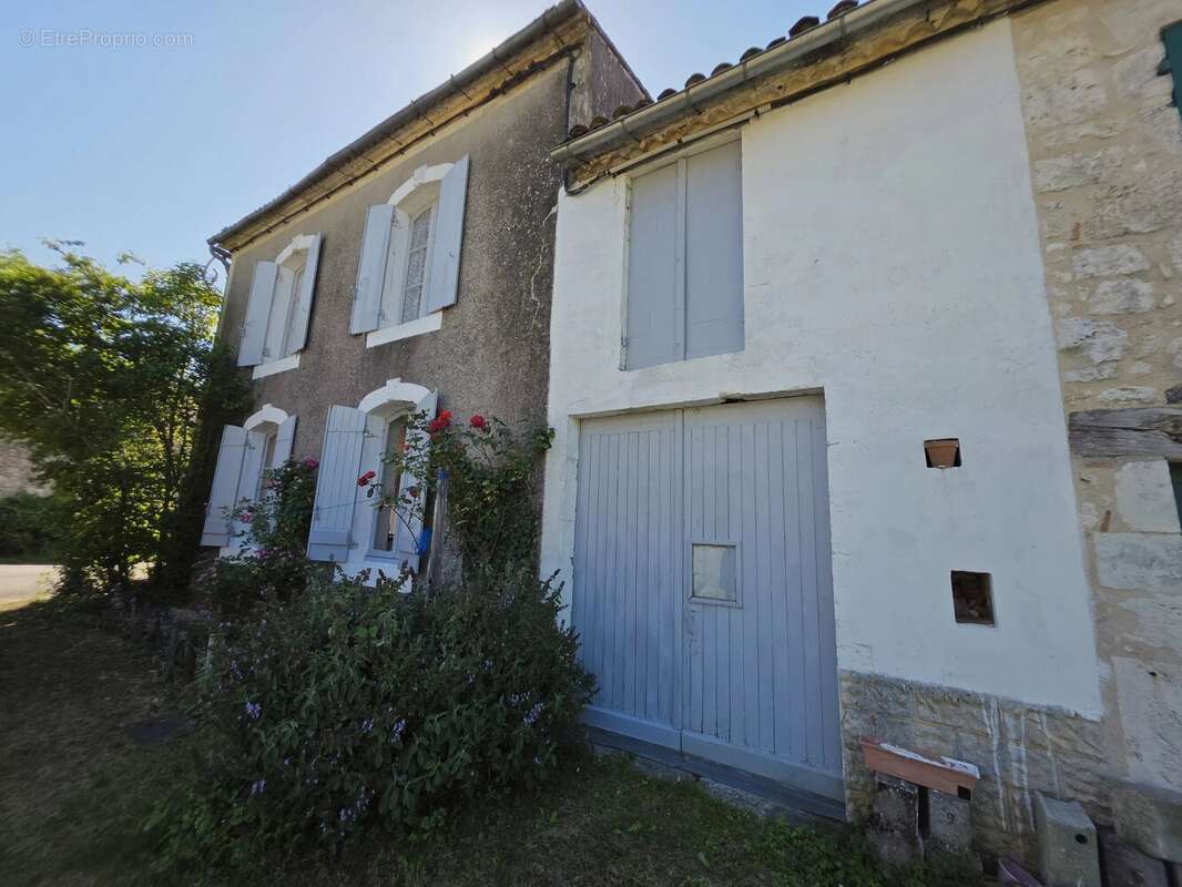 Maison à SOUMENSAC