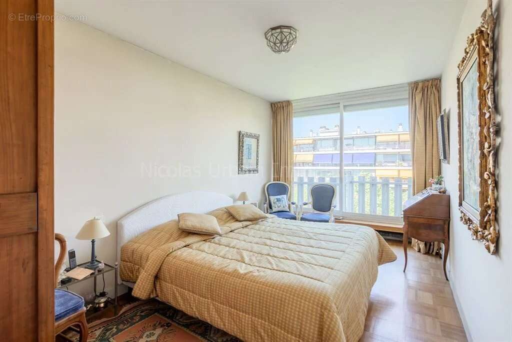 Appartement à SAINT-CLOUD
