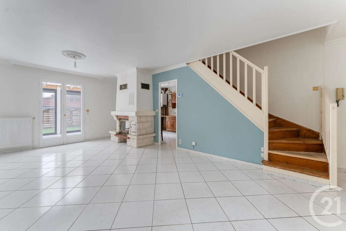 Maison à VILLEURBANNE