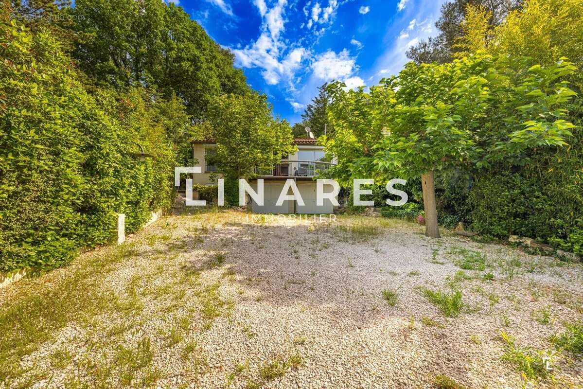 Maison à MARSEILLE-11E