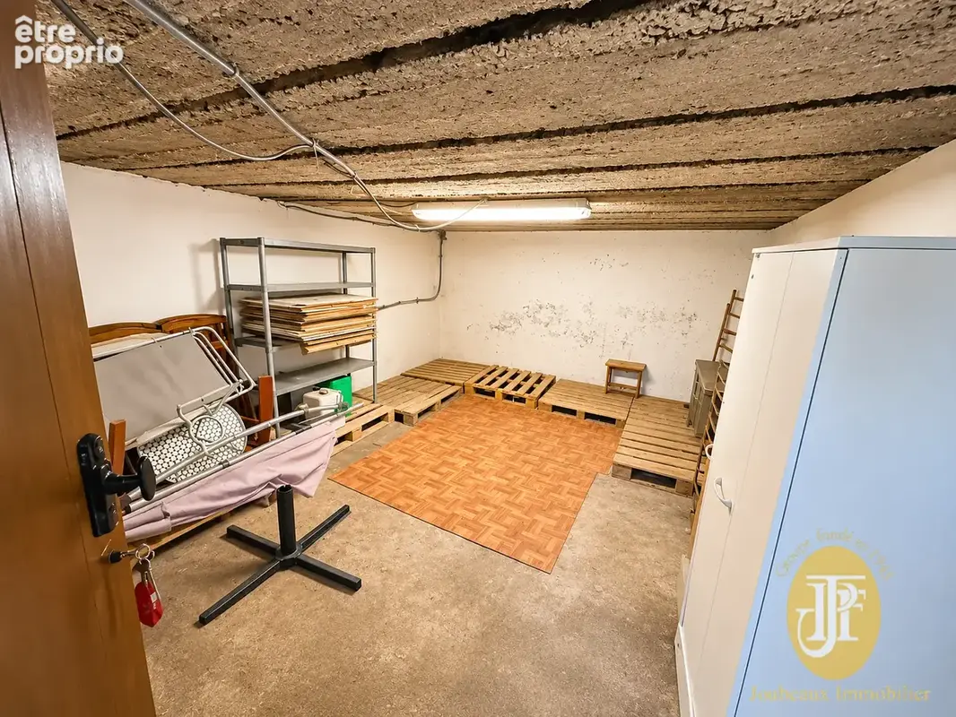 Charmante maison en pierre sur 3000 m2 de terrain - photo 28