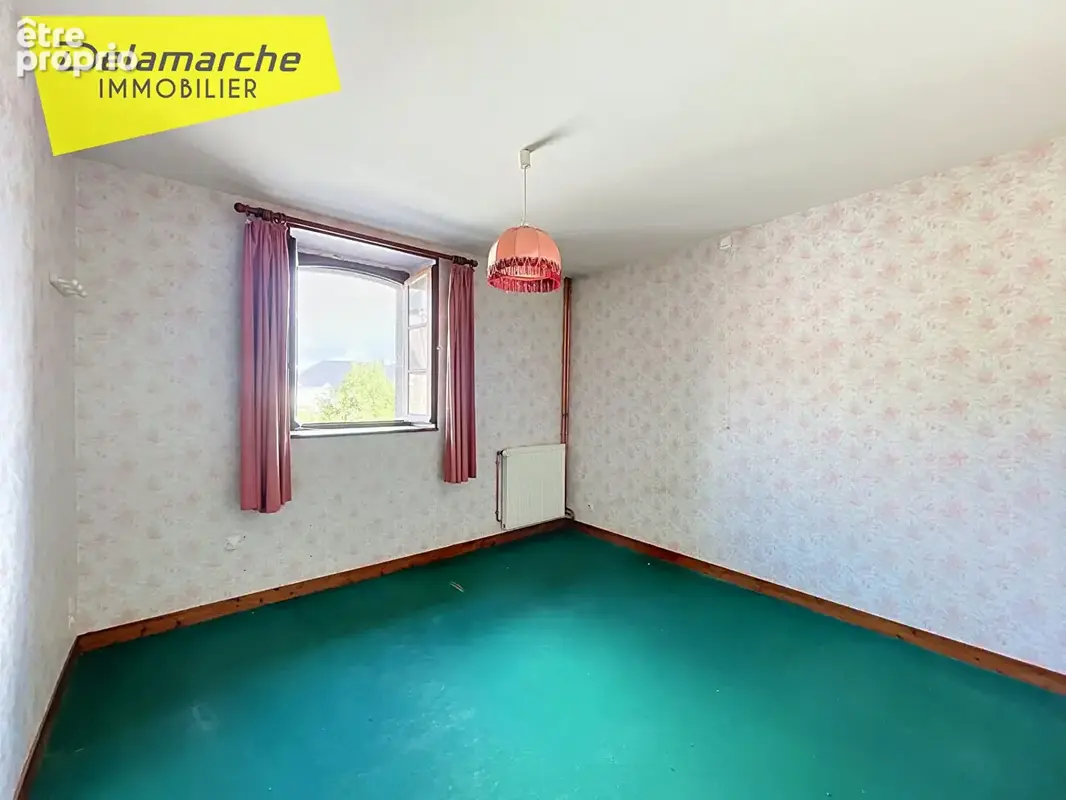 A Vendre maison avec deux logements, terrain de 1 460 m² et beau potentiel à Cérences - photo 11