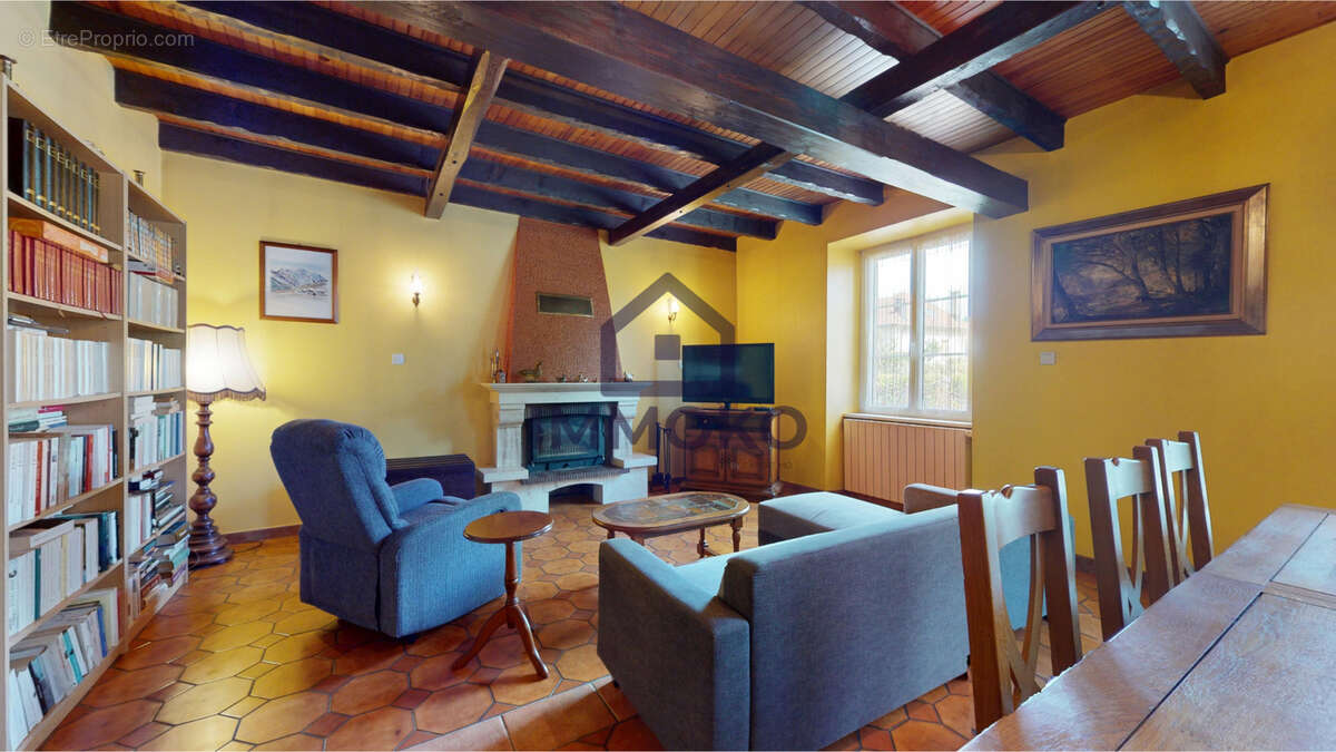 Maison à HERICOURT